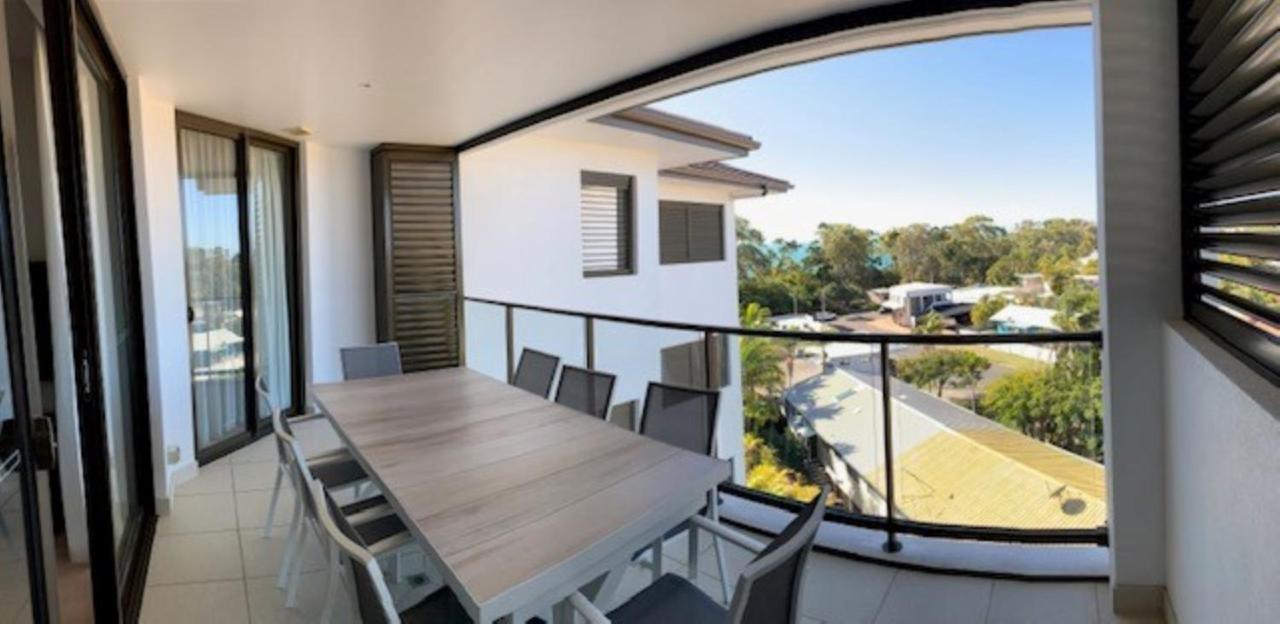 الشقق الفندقية خليج هيرفيفي  أليجرا هيرفي باي المظهر الخارجي الصورة A balcony