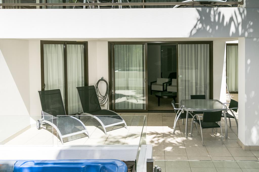 الشقق الفندقية خليج هيرفيفي  أليجرا هيرفي باي المظهر الخارجي الصورة A balcony